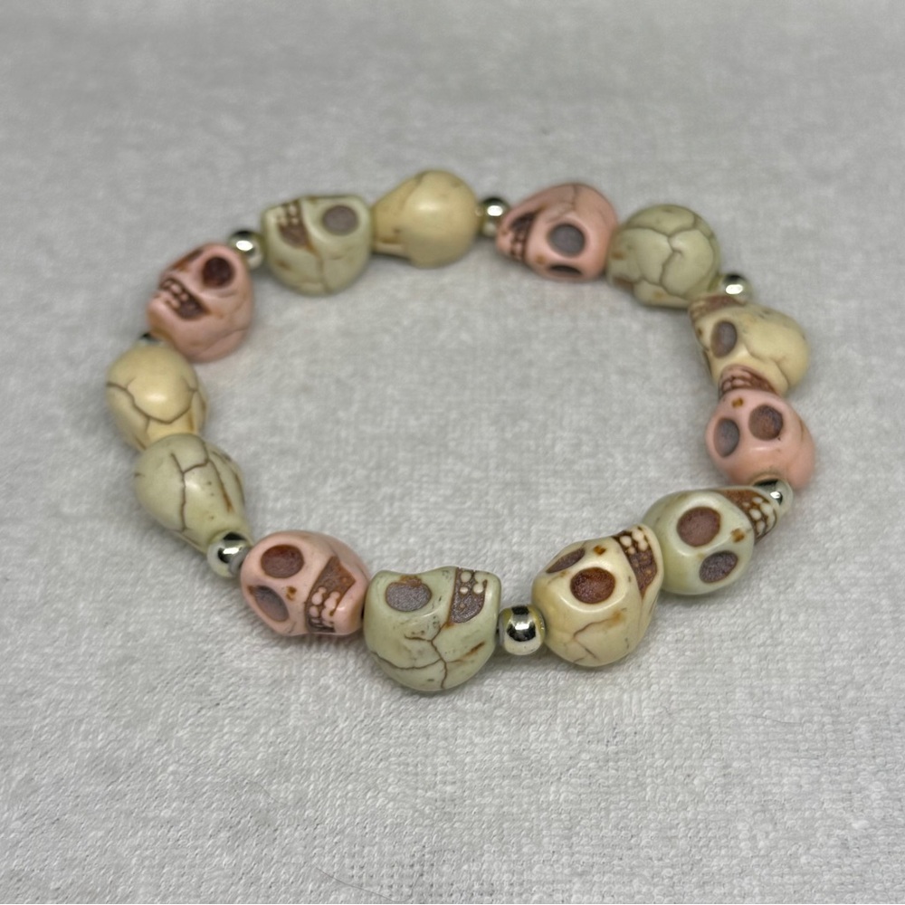Skull Bead Stretch Bracelet - Cream and Pink